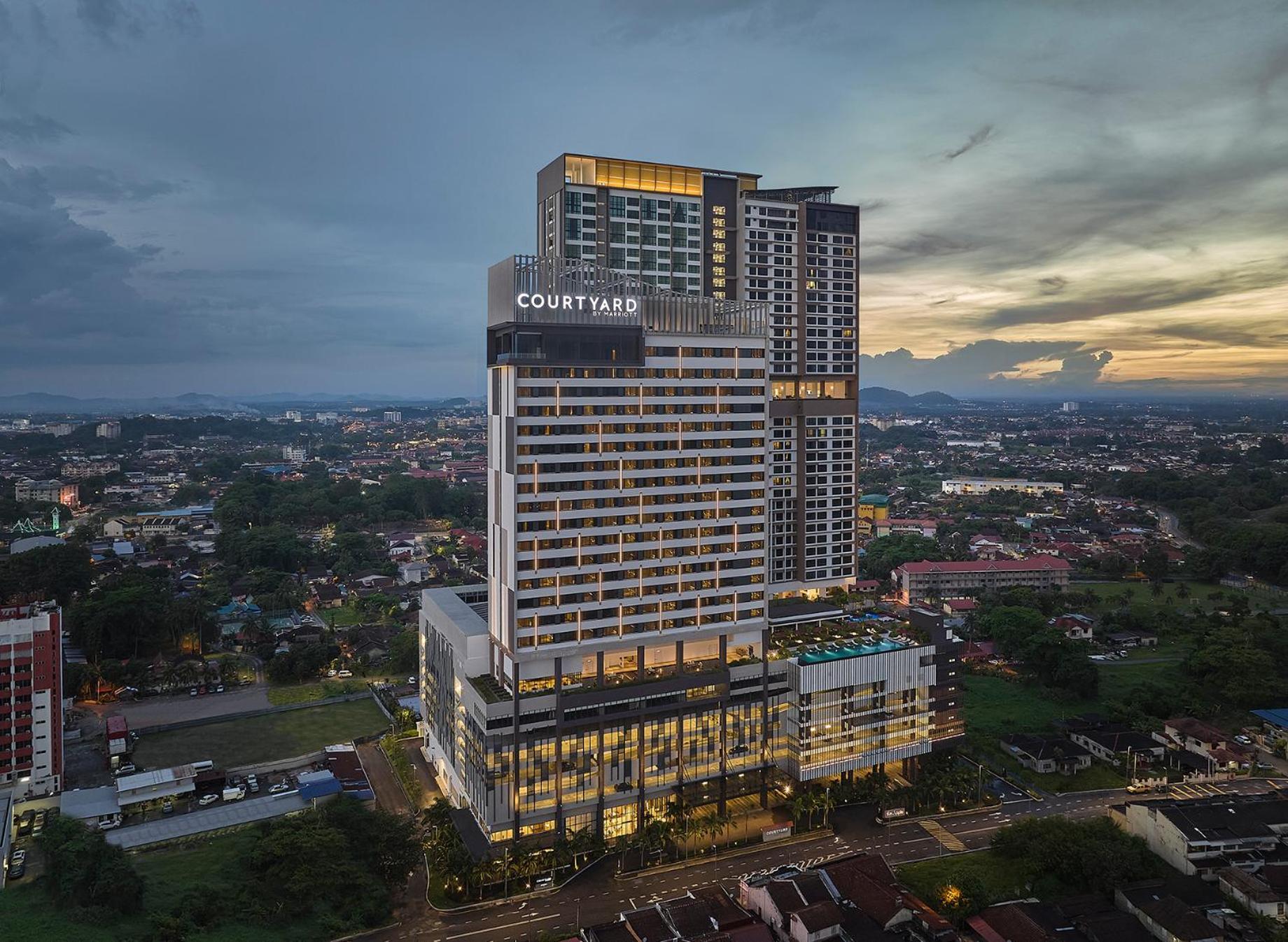 Courtyard By Marriott Melaka Hotell Exteriör bild