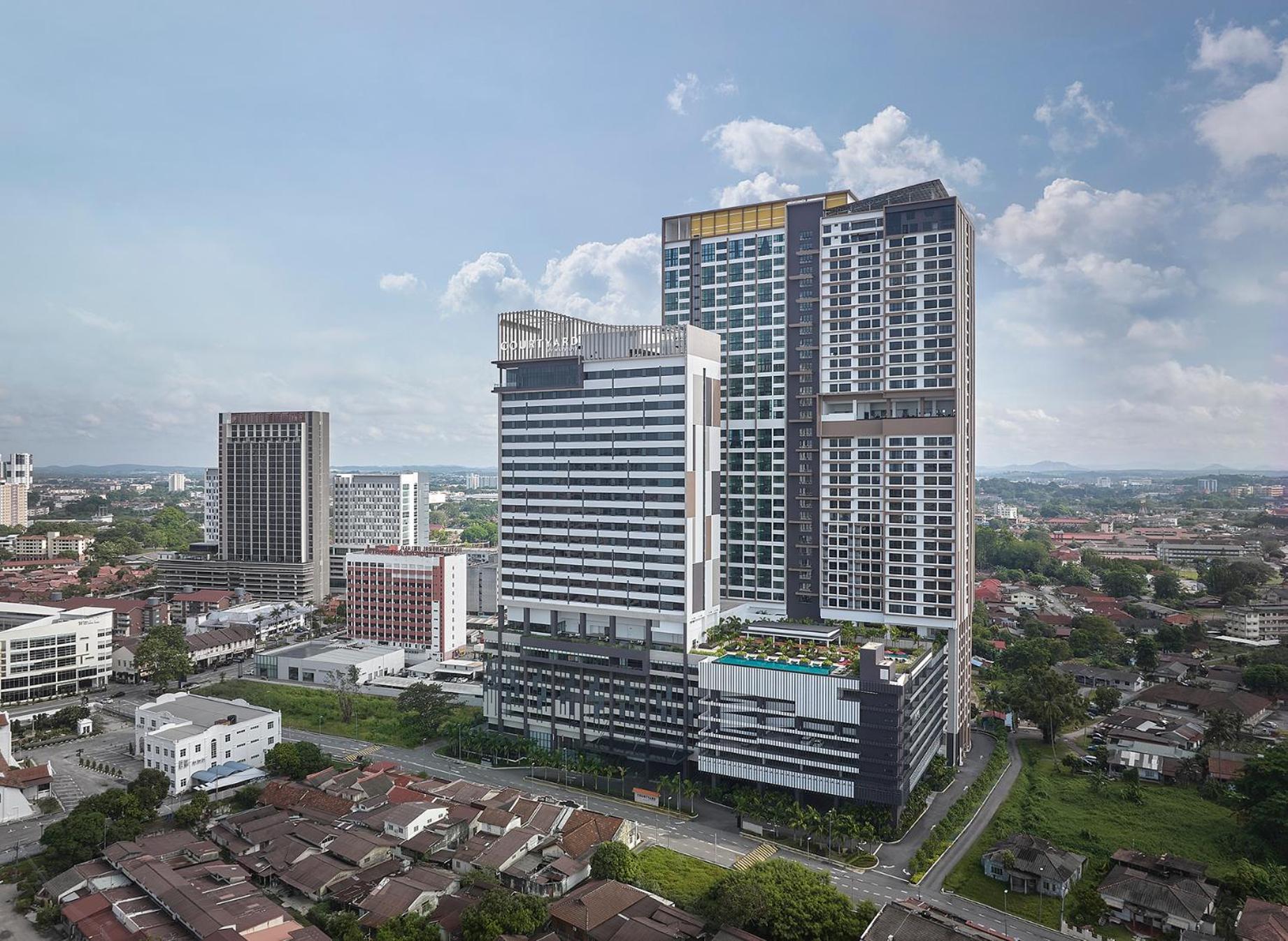 Courtyard By Marriott Melaka Hotell Exteriör bild